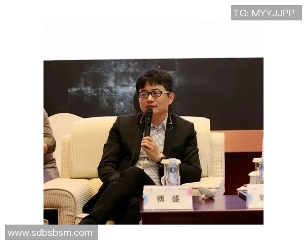 深度探讨吴伟在英雄联盟中的成长与奋斗历程