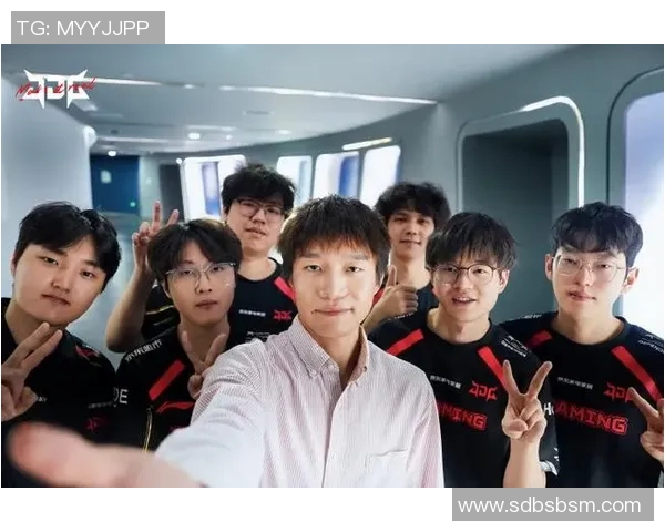 重磅专题解析JDG在S15赛季的盯防革新与电竞比分新趋势 重磅专题解析JDG在S15赛季的盯防革新与电竞比分新趋势