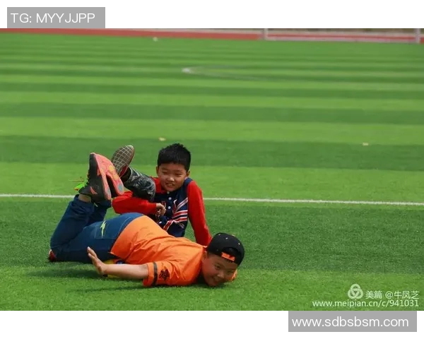 青年赛特别报道BLG团队拼搏历程与成长故事的深度剖析 青年赛特别报道BLG团队拼搏历程与成长故事的深度剖析